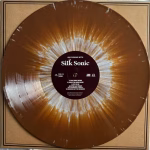 Silk Sonic - An Evening With Silk Sonic (Brown and White Splatter Vinyl) - Imagem 3