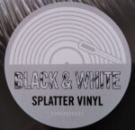 Judas Priest – British Steel (Black & White Splatter Vinyl) - Imagem 4
