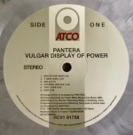 Pantera – Vulgar Display Of Power (White & True Metal Grey Marbled Vinyl) - Imagem 5