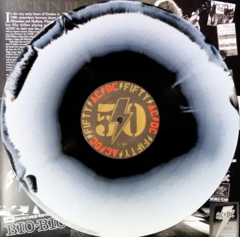AC/DC - Back In Black (Black & White Swirl Vinyl 50th Anniversary Edition) - Imagem 3