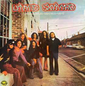 Lynyrd Skynyrd – (Pronounced 'Lĕh-'nérd 'Skin-'nérd)